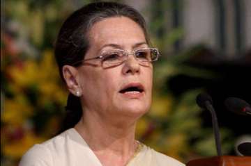 sonia holds strategy meet with party leaders on parliamentary session