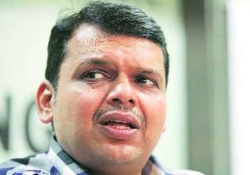 crowd at yakub s funeral likely due to gangsters prodding maharashtra cm