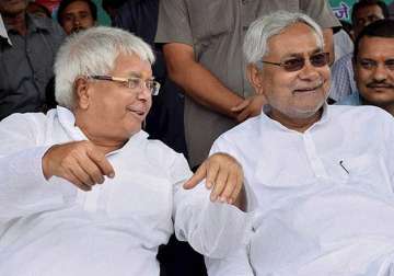 lalu yadav nitish kumar launches counter offensive against pm s remarks