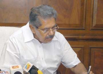 ec asks vayalar ravi to pay for govt facilities