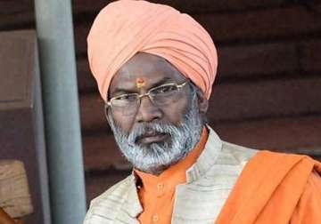 death penalty for those who slaughter cows sakshi maharaj