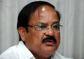 naidu assures help to gujarat farmers affected by rains