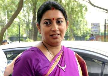 up congress sends legal notice to smriti irani for false charges