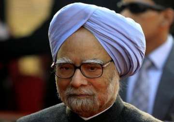press freedom should not be violated manmohan singh