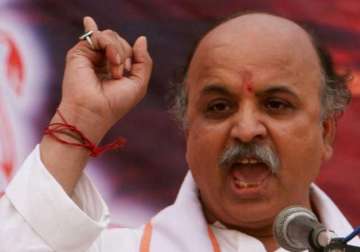 article 370 will have to go praveen togadia on release of masrat alam