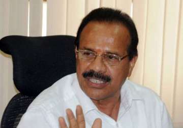 sadananda gowda asks rahul gandhi to study the new real estate bill