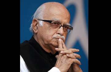 advani asks party mps to exercise caution on ayodhya