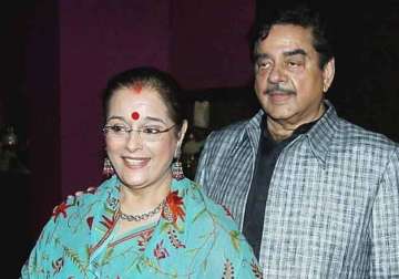 bjp mp shatrughan sinha s wife may contest on jd u ticket