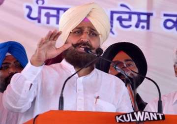 sukhbir gave clean chit to majithia even before probe congress