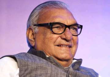 hooda takes dig at chautala s jail oath taking remark