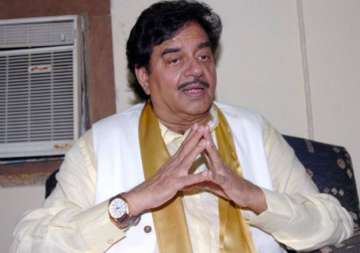 jd u ready to welcome shatrughan sinha into party with open arms