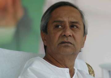 naveen patnaik shown black flags