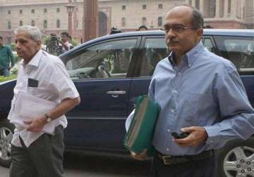 prashant shanti bhushan should join bjp aap after criticism of janlokpal bill