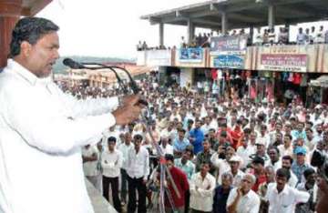 congress demands president s rule in karnataka