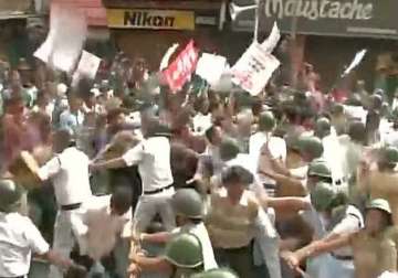 kolkata socialist unity centre of india protest against centre and state govt police lathicharge