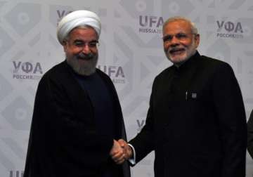 pm modi meets iranian president