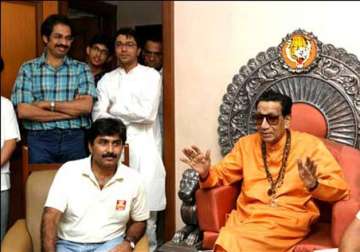 shiv sena was reminded of bal thackeray s meeting with miandad