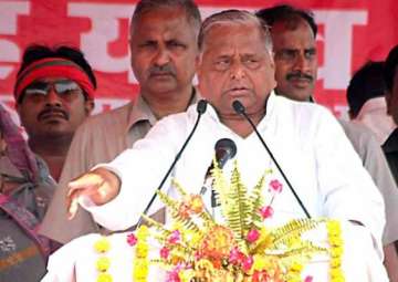 mulayam singh says pm narendra modi making false promises