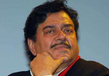 jd u invites shatrughan sinha to join party