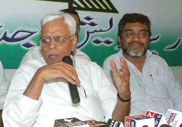 jd u dares upa to seek vote in parliament on fdi