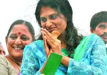 jagan s sister sharmila completes 2 500 km of her march