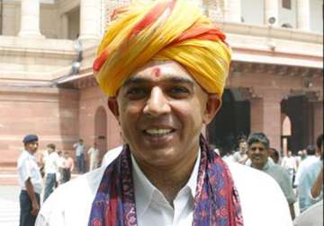 jaswant singh s son seeks month s leave from bjp