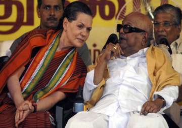 karunanidhi appreciates sonia gandhi s tactfulness