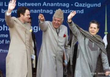 kashmir deadlock resolved after farooq abdullah invokes sonia gandhi s intervention