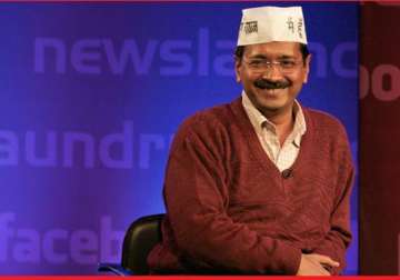 kejriwal asks tv anchor to play up sections of his interview