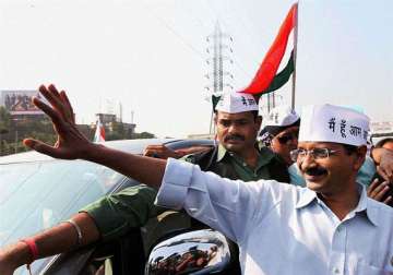 kejriwal says protests expected police tighten security