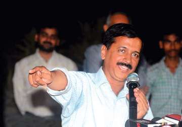 kejriwal to protest outside parliament police station on monday
