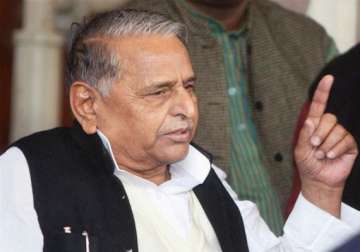 ls polls to see direct contest between bjp sp in up mulayam singh yadav