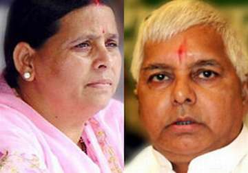 rabri devi to lead rjd asks workers to keep unity