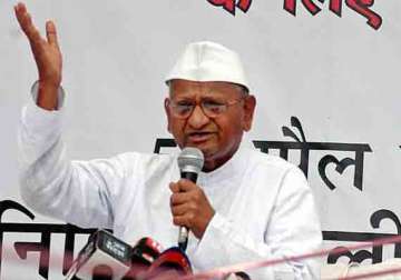 live reporting anna hazare begins indefinite fast for jan lokpal bill