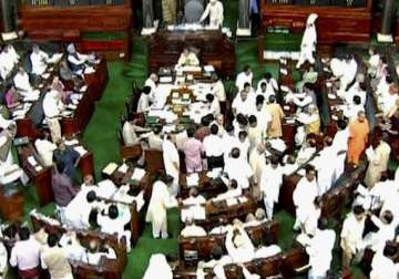 lok sabha adjourned till tuesday over telangana