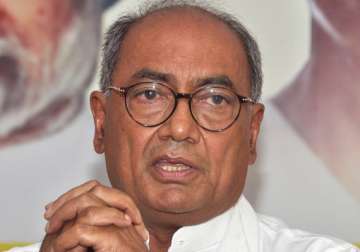 mp govt has links with mining mafia alleges digvijay