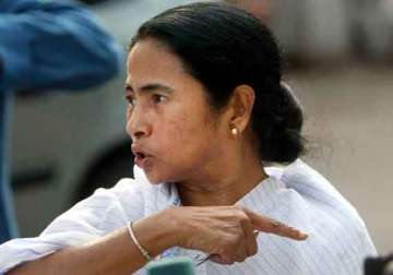 mamata banerjee defends sops to muslims