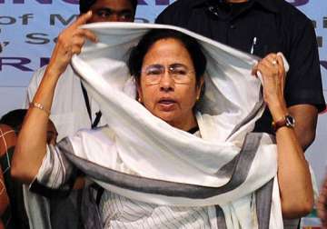 mamata holds fort in bengal with consolidation of muslim votes