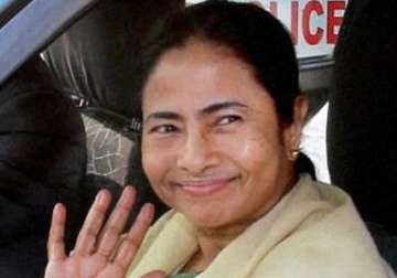 mamata happy at gjm decision to participate in polls