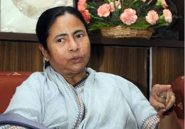 mamata to meet party mps mlas on presidential election