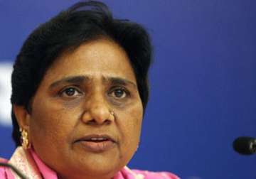 mayawati criticises congress for disrespecting poor