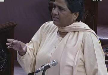 mayawati demands president s rule in kashmir