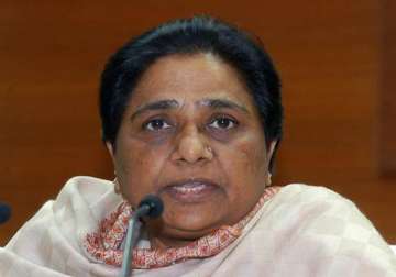 mayawati suspended bsp mla who joined sp