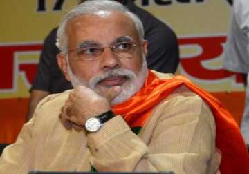 modi plays victim says his personal life caste under attack