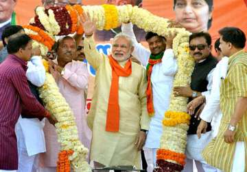 modi to visit varanasi day after counting of votes