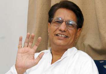 mulayam trying to become narendra modi of up says ajit singh