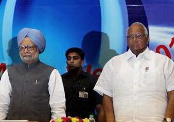 ncp threatens to pull out of upa govt