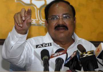 naidu slams sonia gandhi s remarks on communal violence