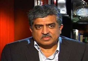 nandan nilekani files nomination from bangalore south