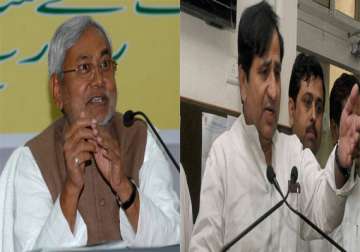 nitish doesn t want to work as cm with modi as pm congress